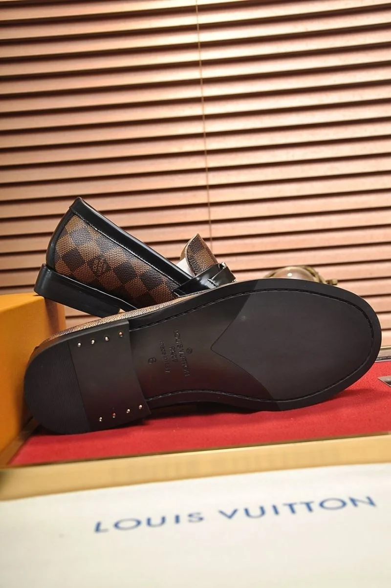 Louis Vuitton Business Shoes Refined 33094