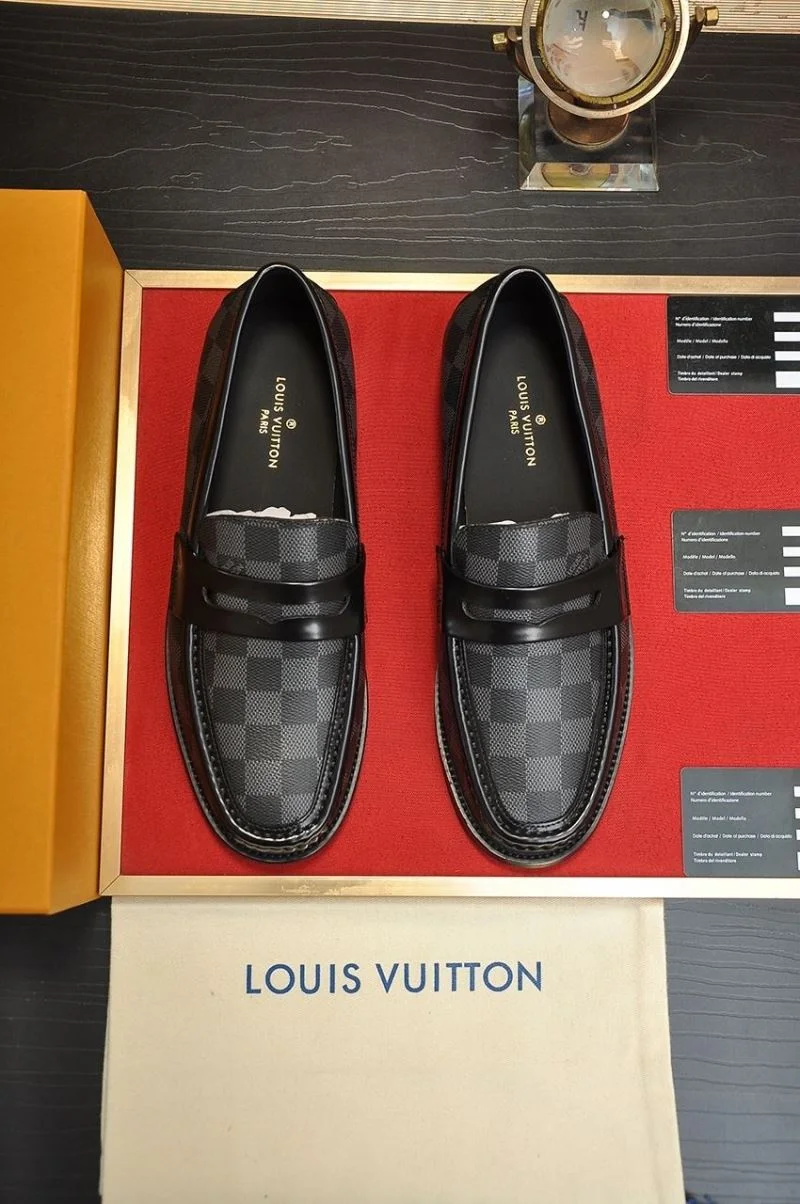 Louis Vuitton Business Shoes Cozy 33091