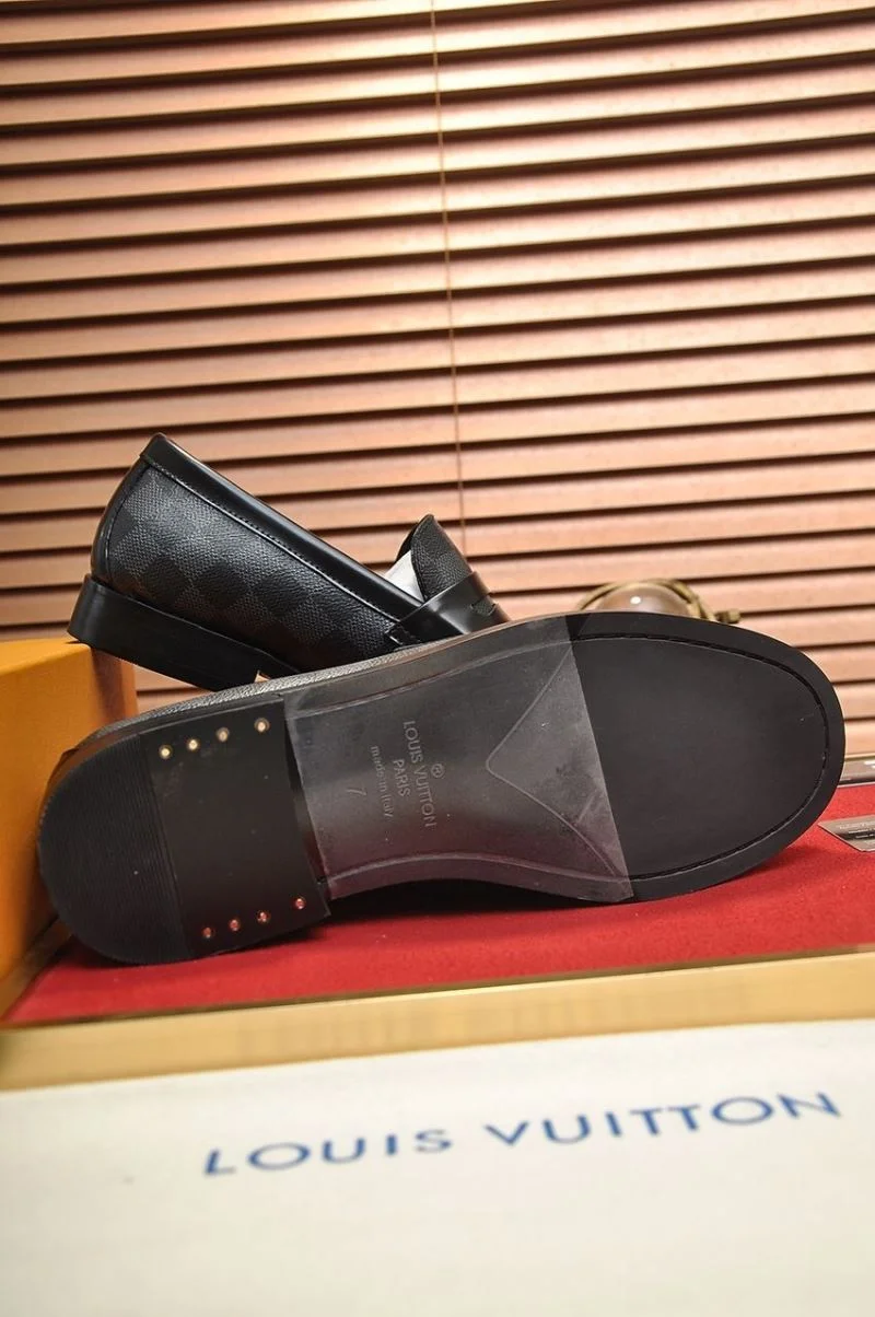 Louis Vuitton Business Shoes Cozy 33091