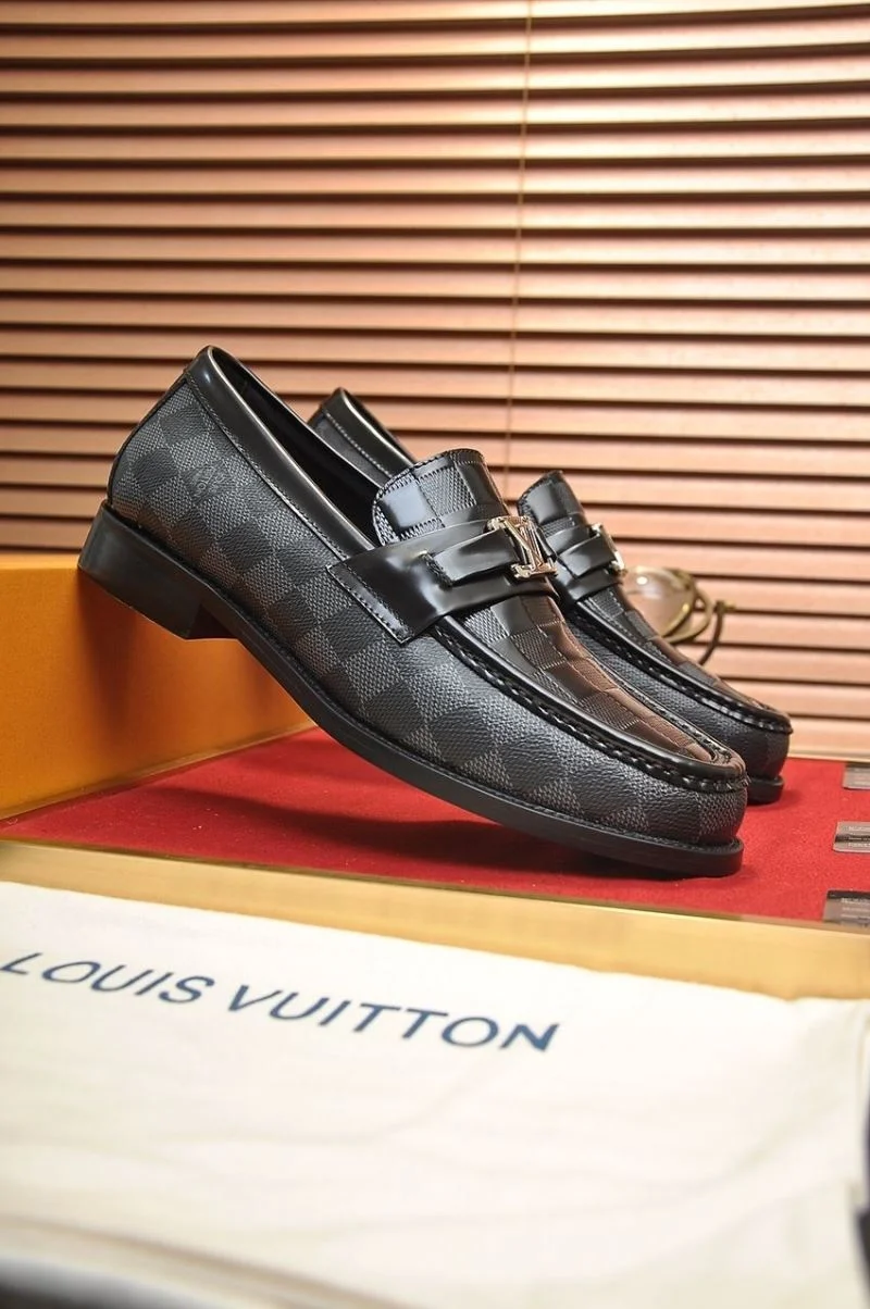 Louis Vuitton Business Shoes Efficient 33100
