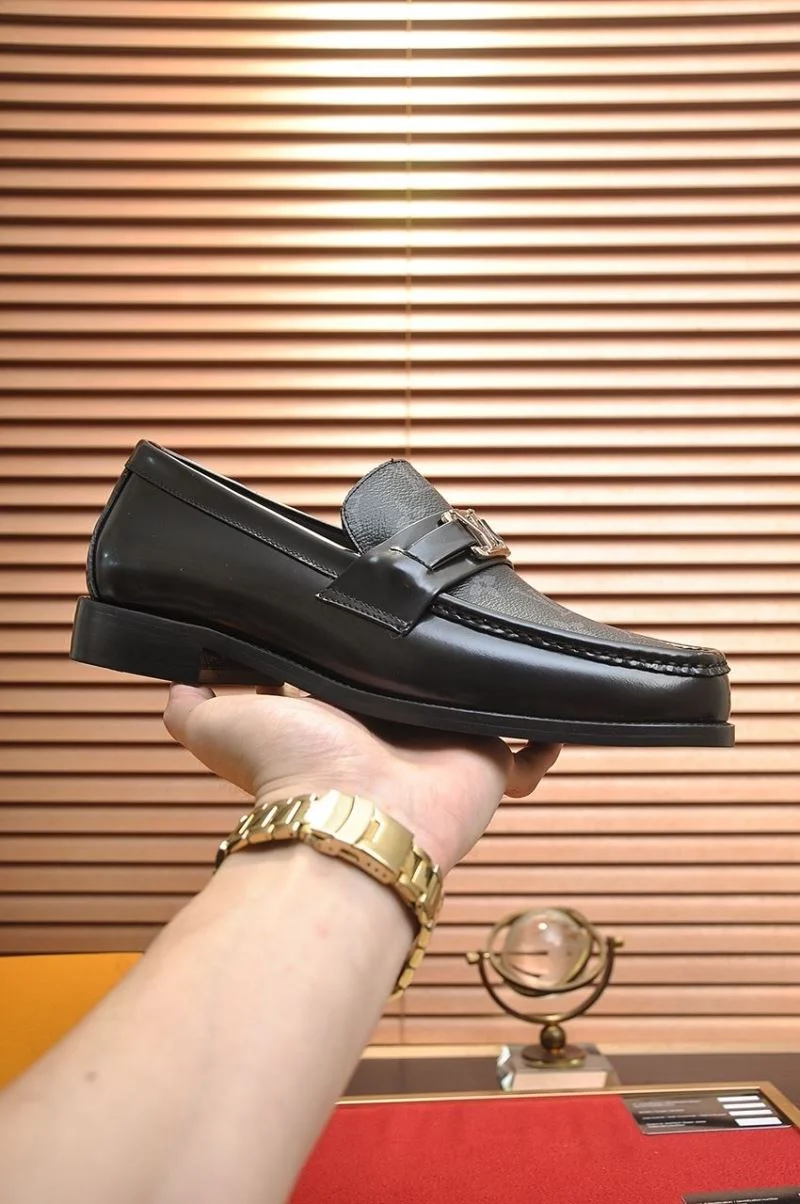 Louis Vuitton Business Shoes Tailored 33107