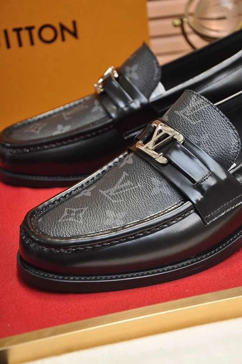 Louis Vuitton Business Shoes Tailored 33107
