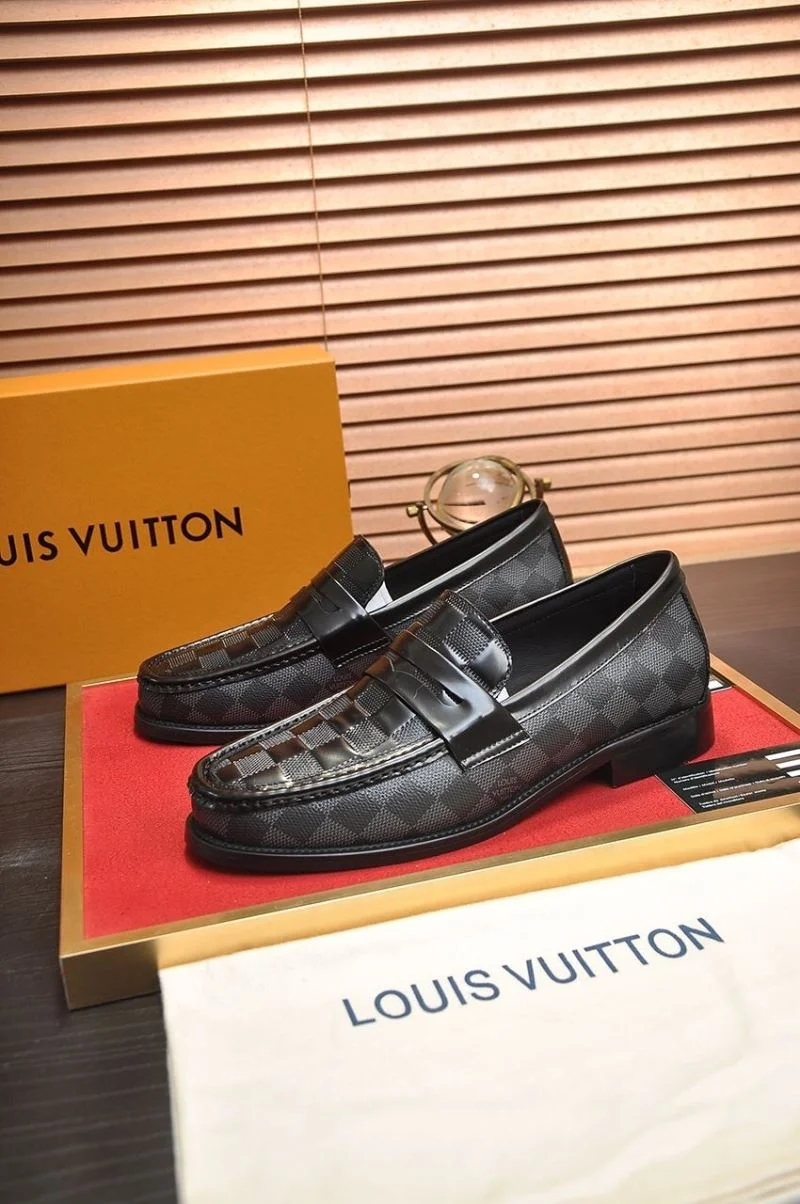 Refined Louis Vuitton Business Shoes 33104