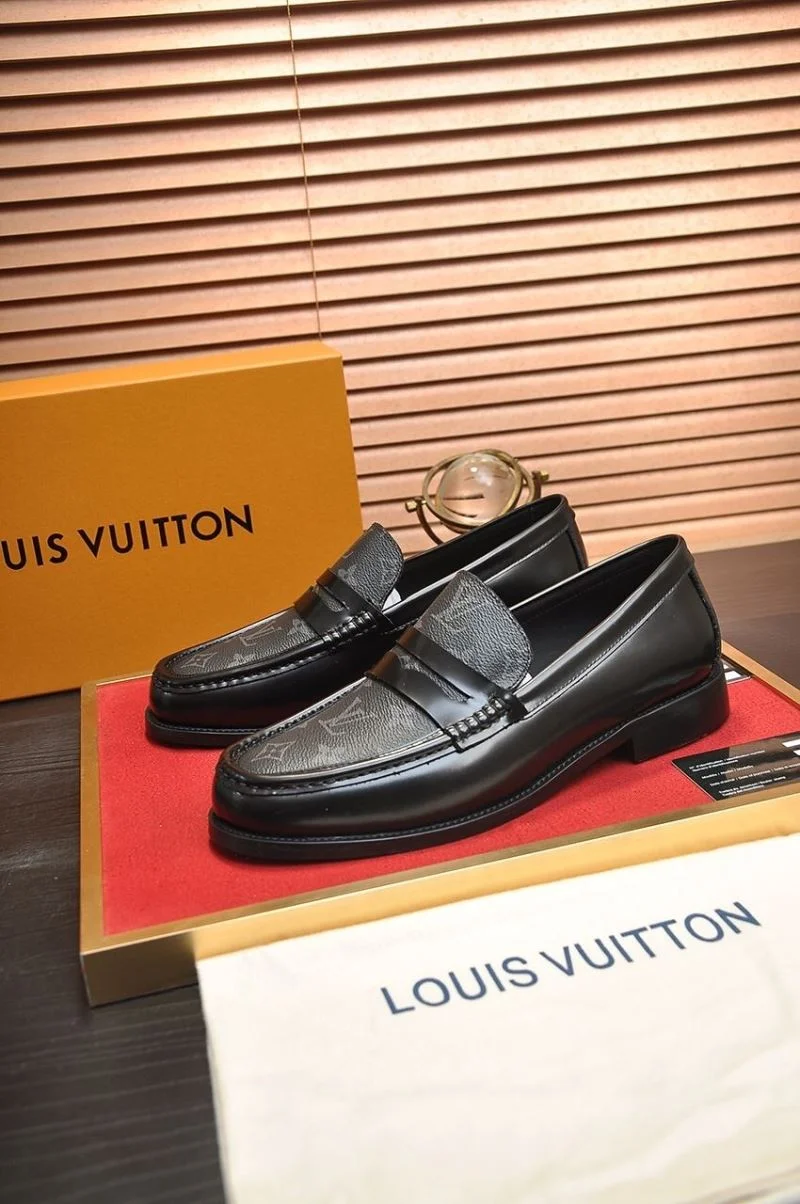 Fashionable Louis Vuitton Business Shoes 33103