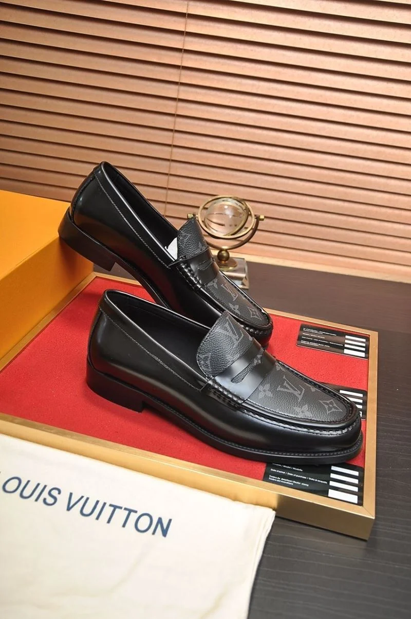 Fashionable Louis Vuitton Business Shoes 33103