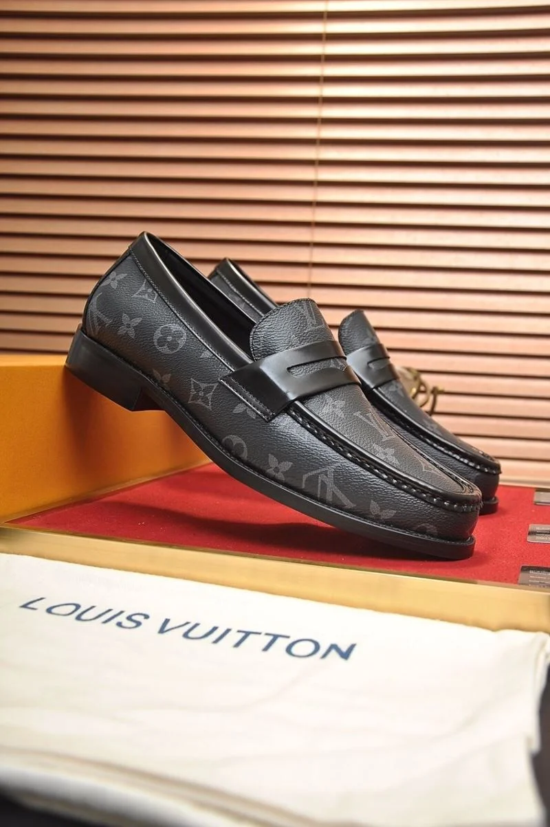 ModernLook Louis Vuitton Business Shoes 33084