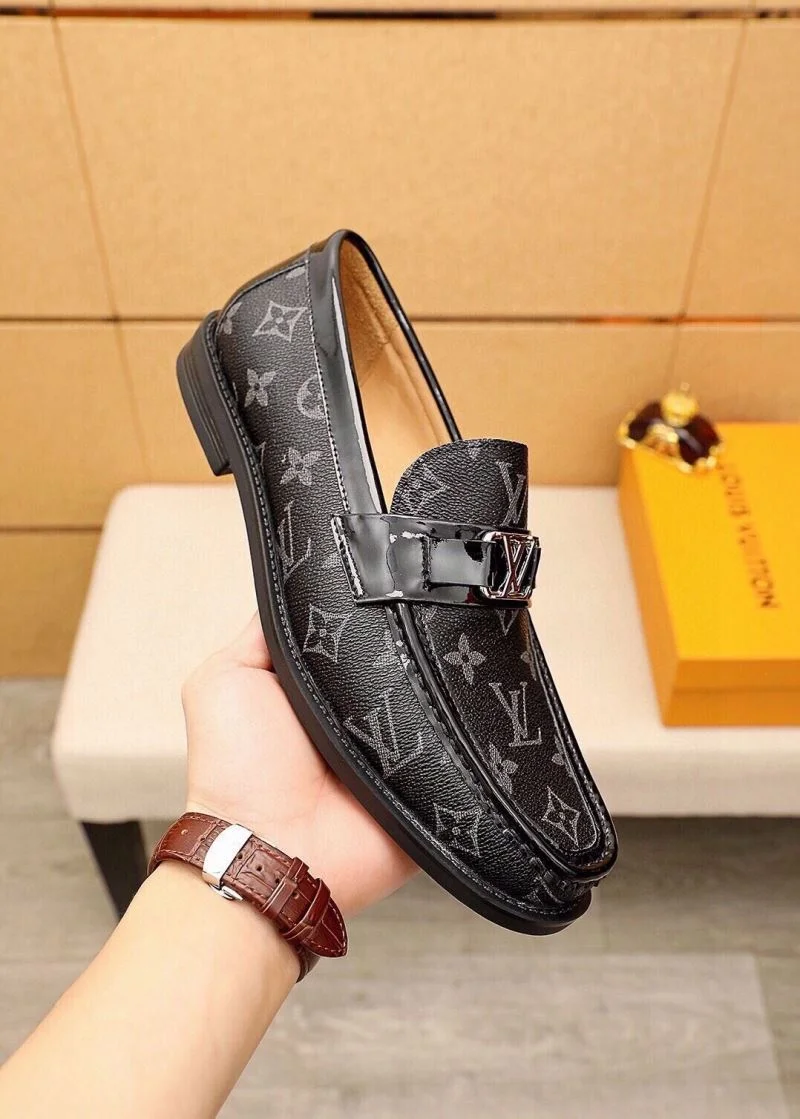 Louis Vuitton Business Shoes Youthful 33105