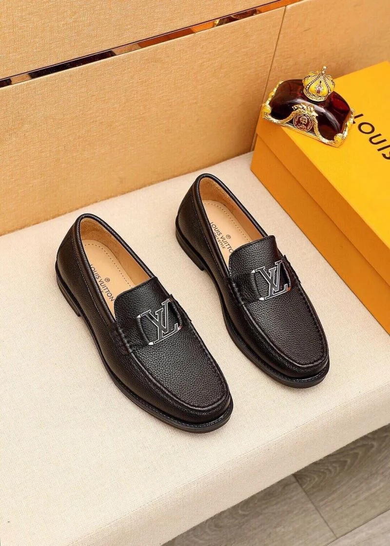Louis Vuitton Business Shoes OnTrend 33077