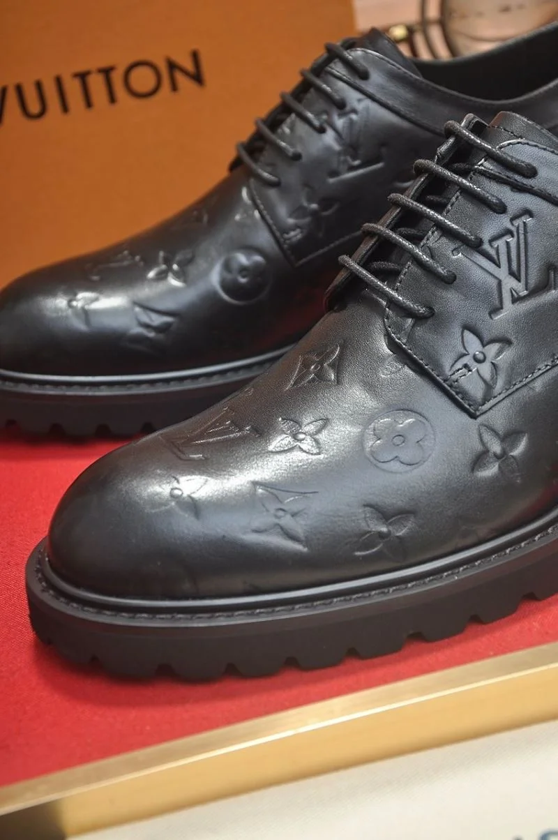 Chic Louis Vuitton Business Shoes 33075