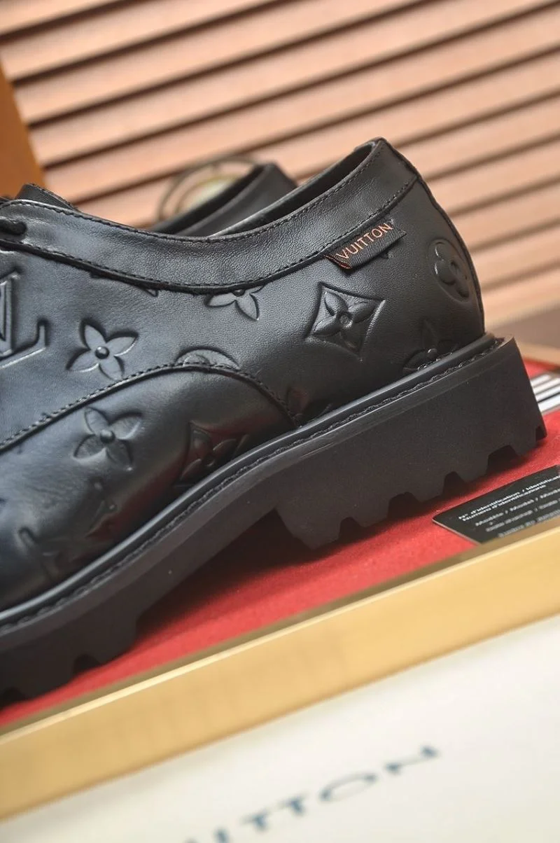 Chic Louis Vuitton Business Shoes 33075