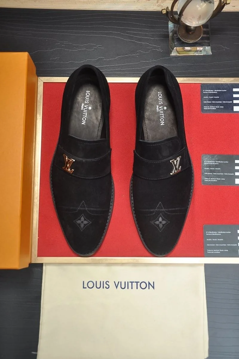 Louis Vuitton Business Shoes OnTrend 33069