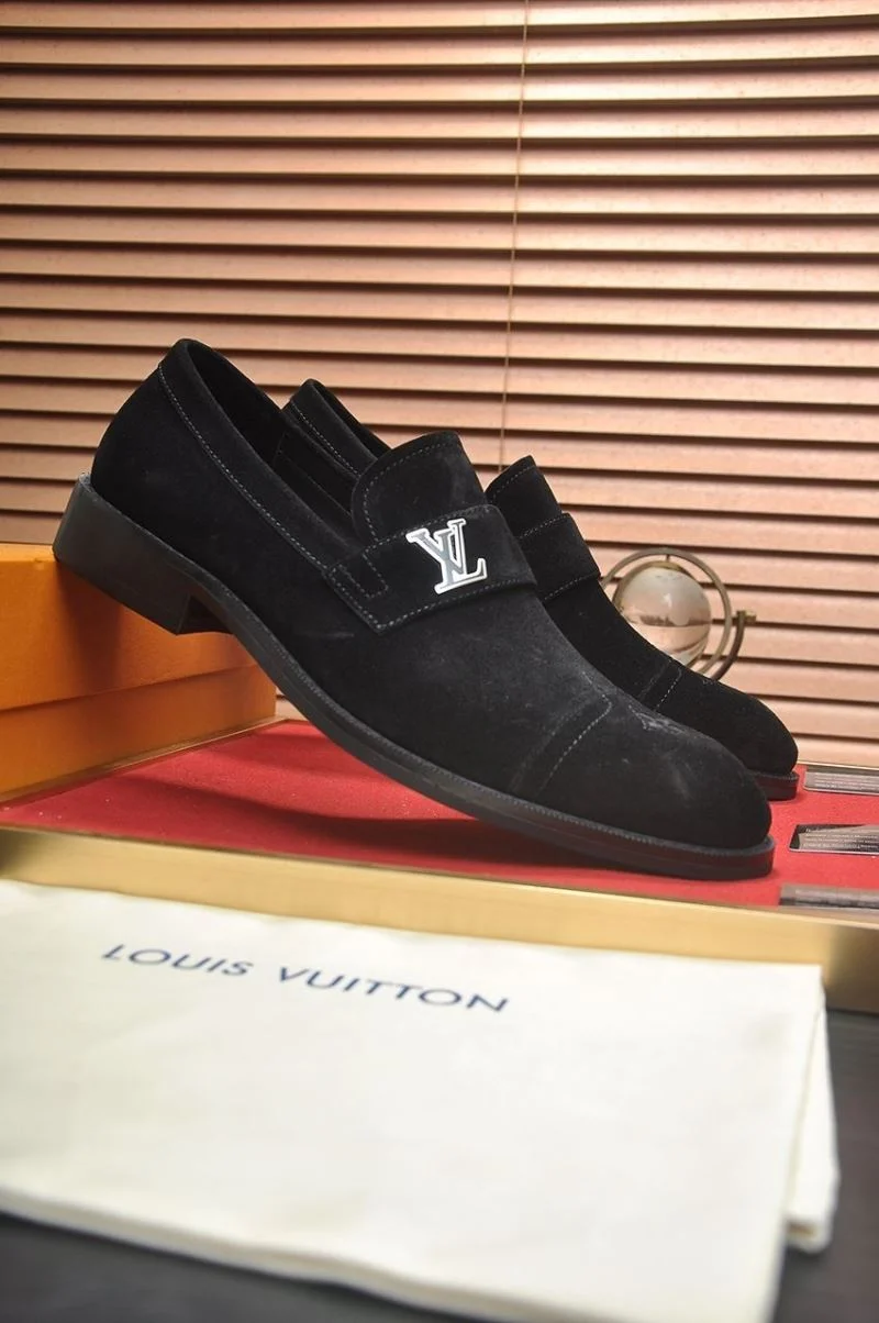 Louis Vuitton Business Shoes OnTrend 33069