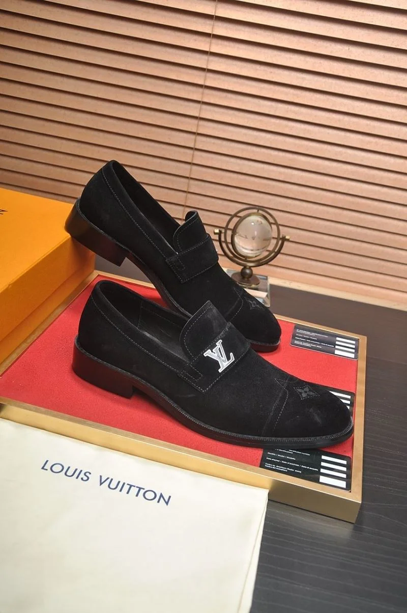 Louis Vuitton Business Shoes OnTrend 33069