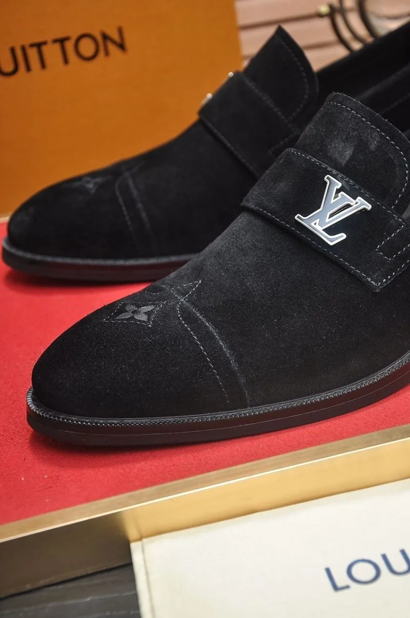 Louis Vuitton Business Shoes OnTrend 33069