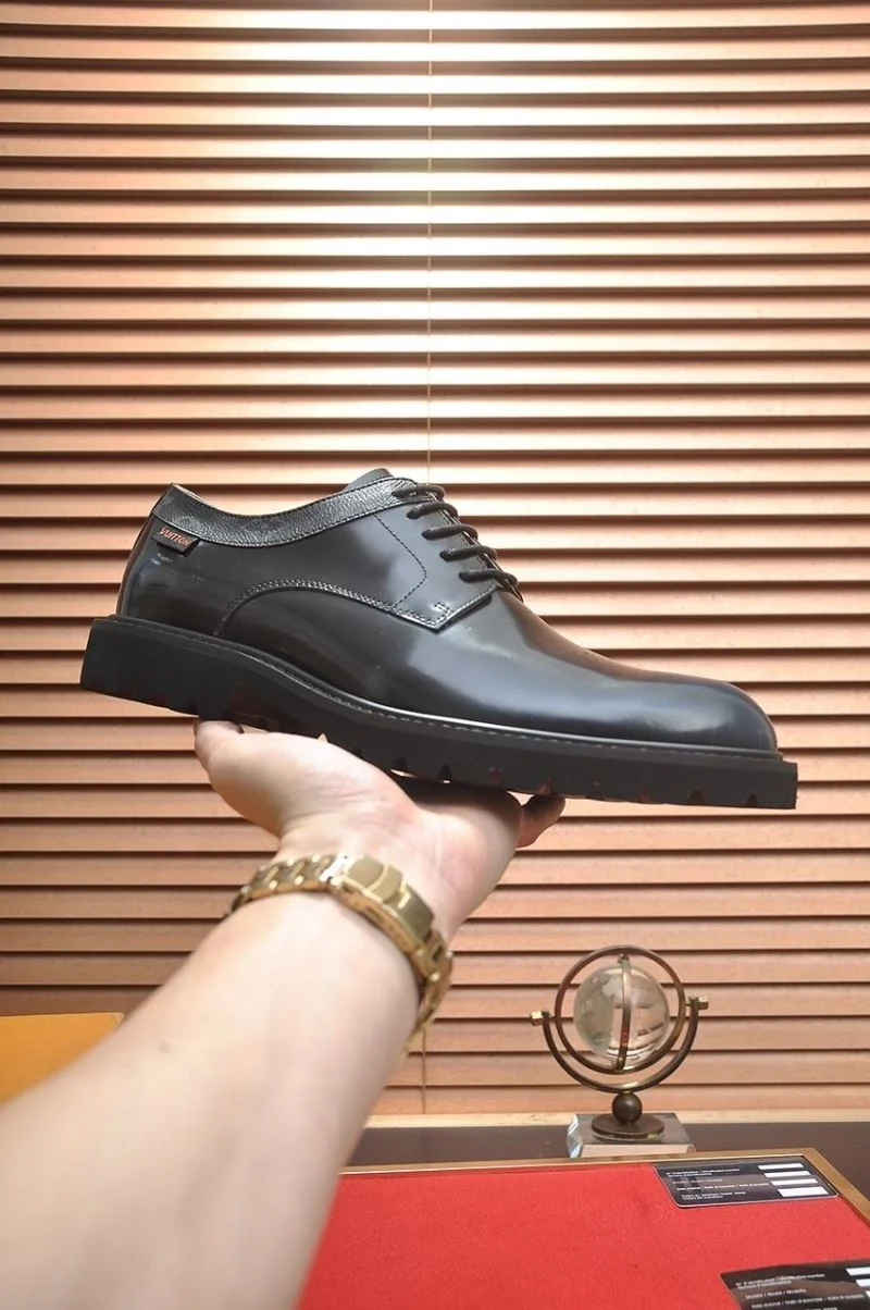 Louis Vuitton Business Shoes Resilient 33062