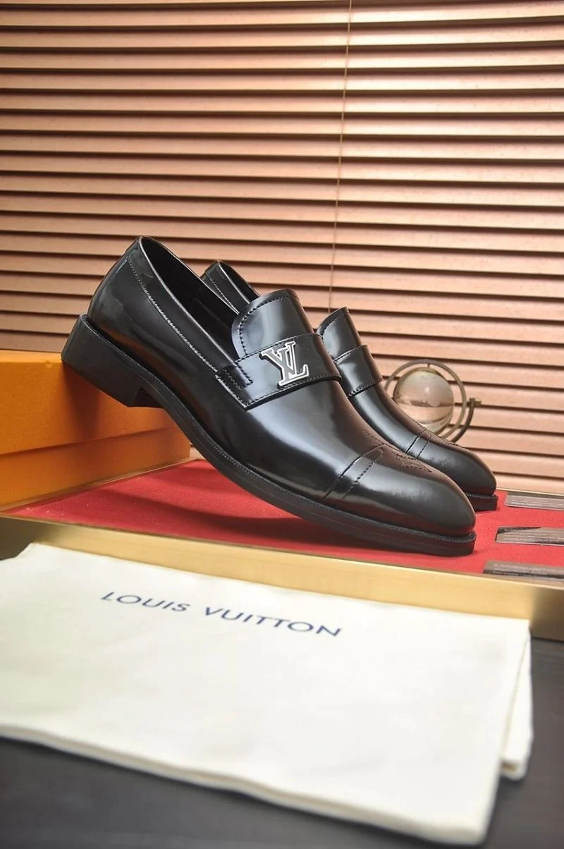 Louis Vuitton Business Shoes FreshLook 33070