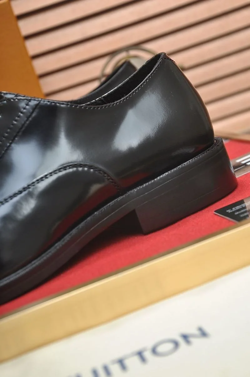 Louis Vuitton Business Shoes Breathable 33068