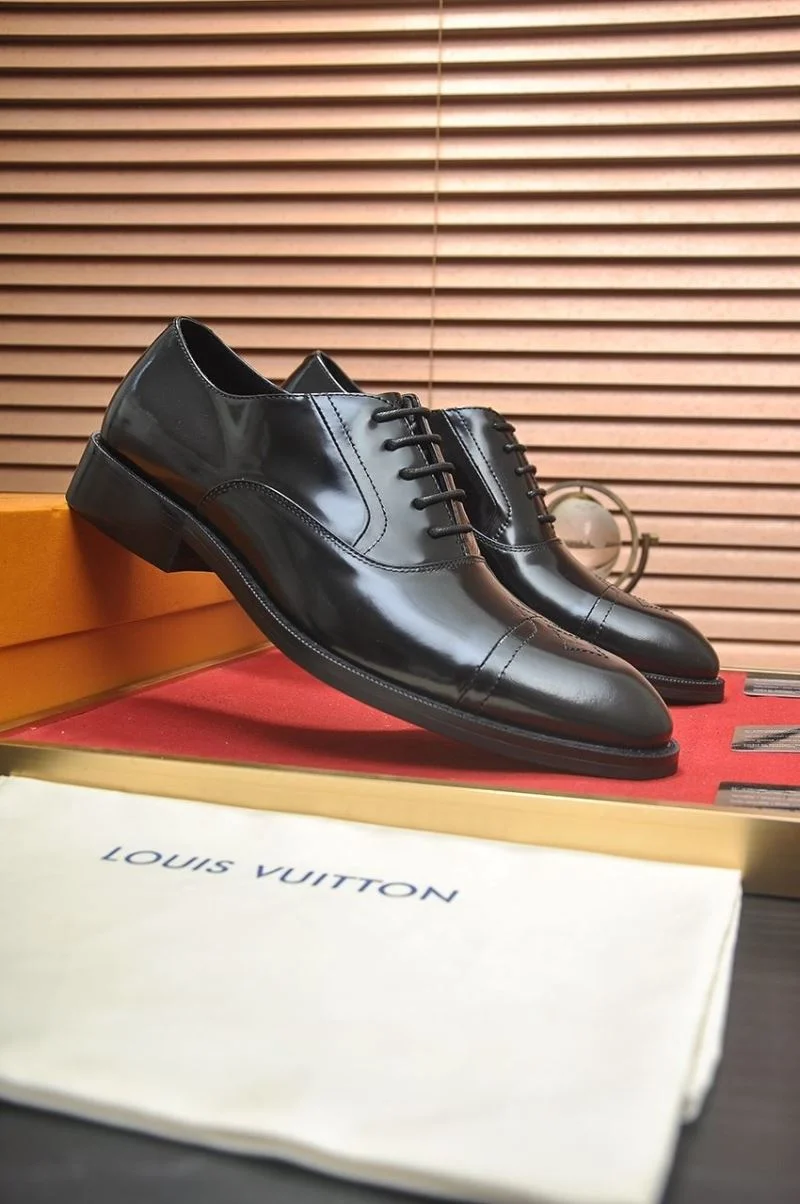 Louis Vuitton Business Shoes Fashionable 33059
