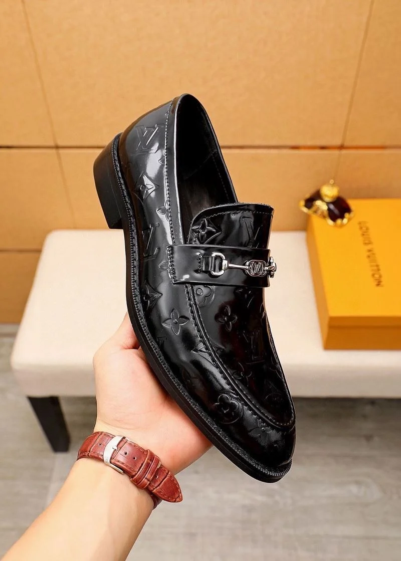 Louis Vuitton Business Shoes ModernLook 33039