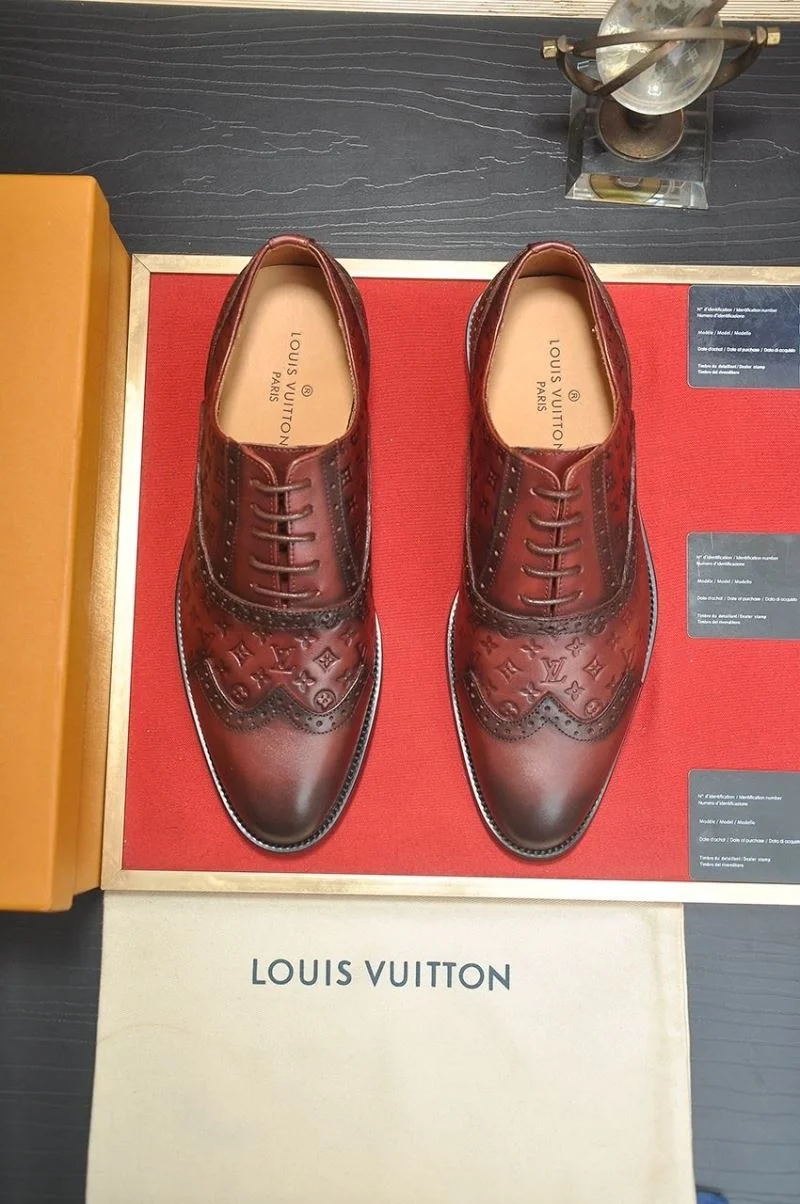 Versatile Louis Vuitton Business Shoes 33064