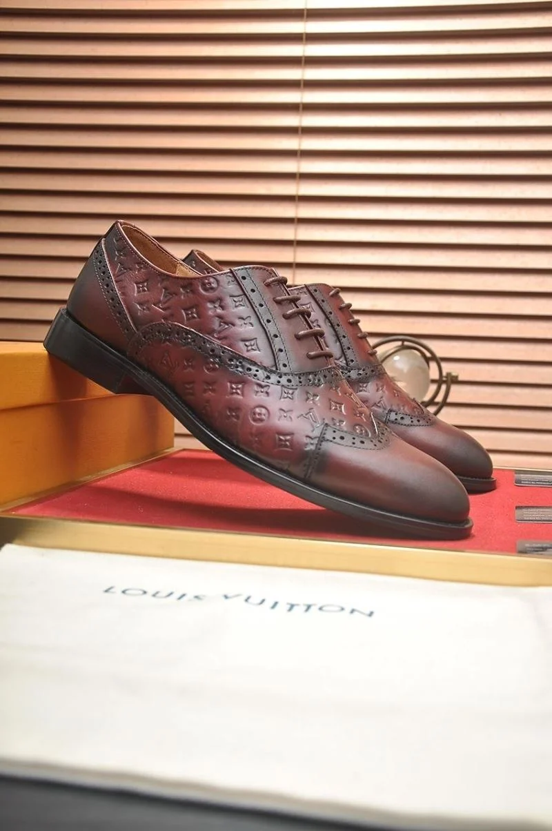 Versatile Louis Vuitton Business Shoes 33064