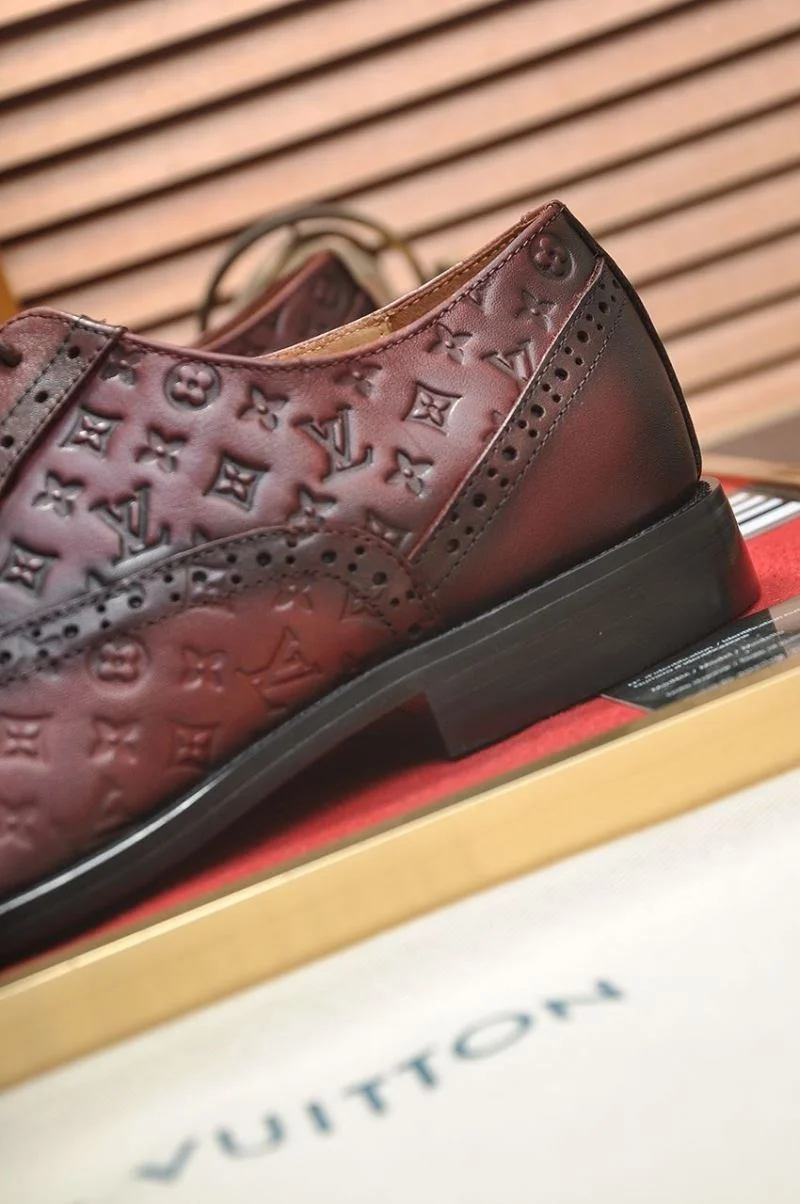 Versatile Louis Vuitton Business Shoes 33064