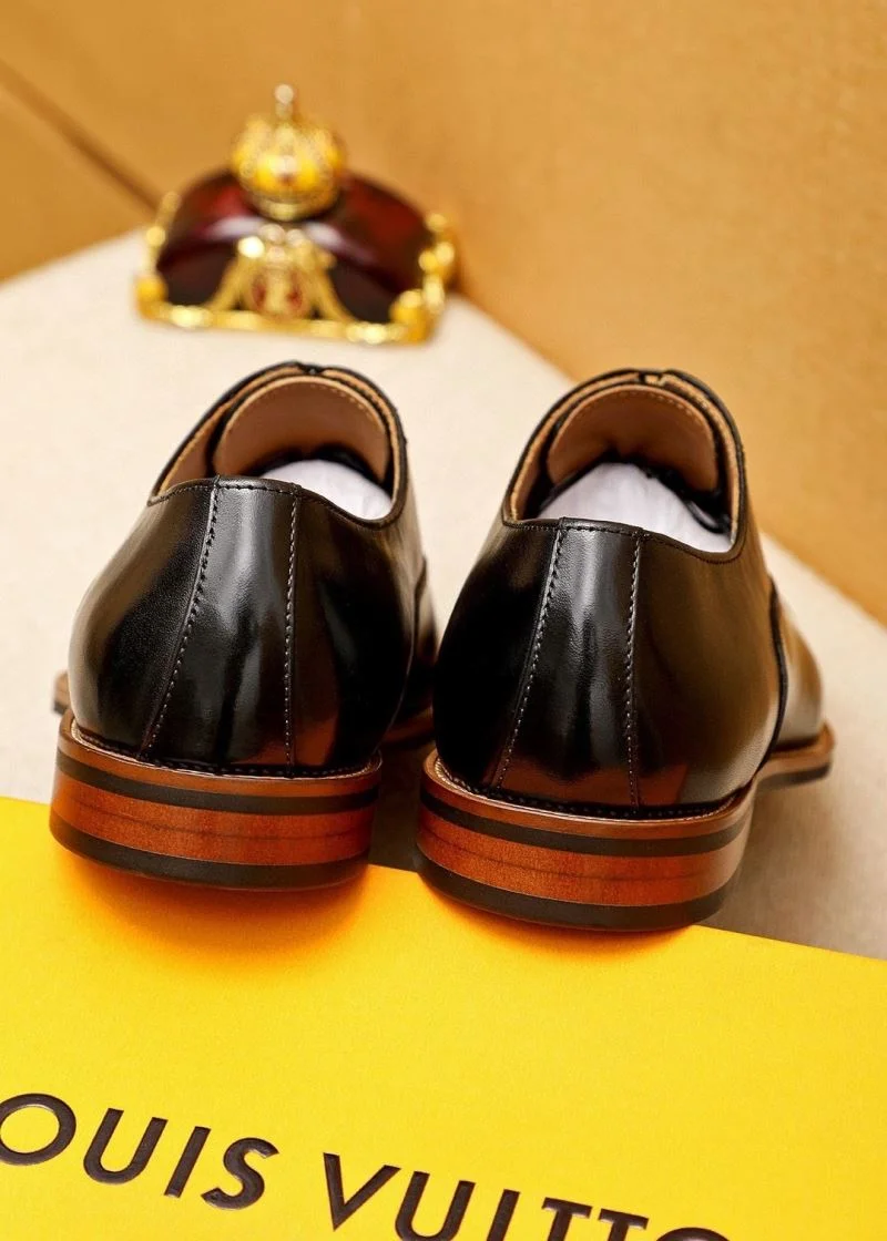 Louis Vuitton Business Shoes OnTrend 33036