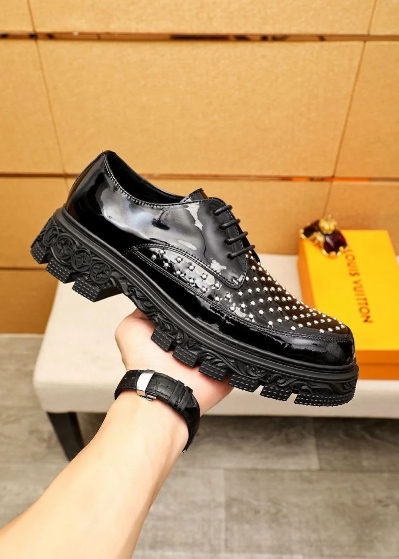 Sporty Louis Vuitton Business Shoes 33029