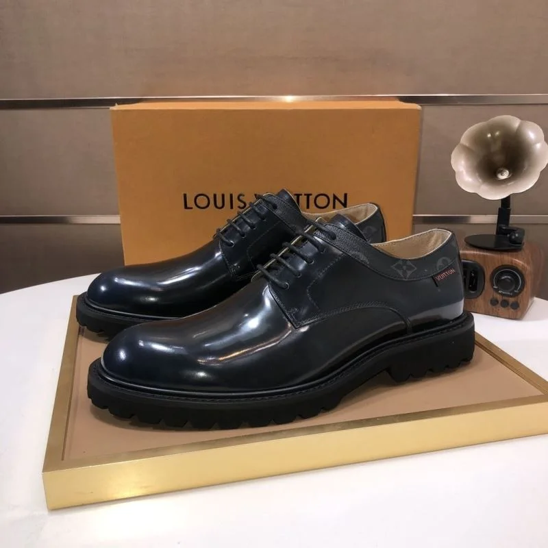 TechFriendly Louis Vuitton Business Shoes 33028