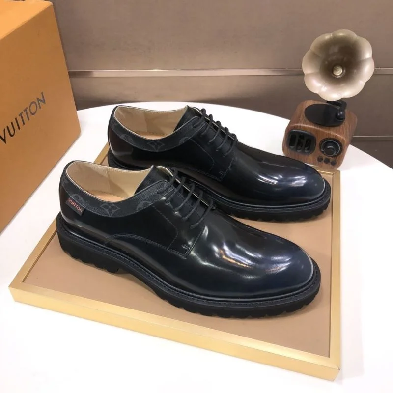 TechFriendly Louis Vuitton Business Shoes 33028