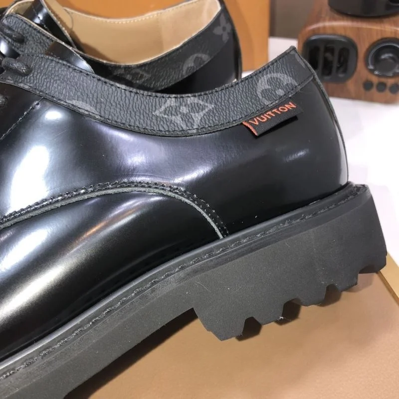 Original Louis Vuitton Business Shoes 33001