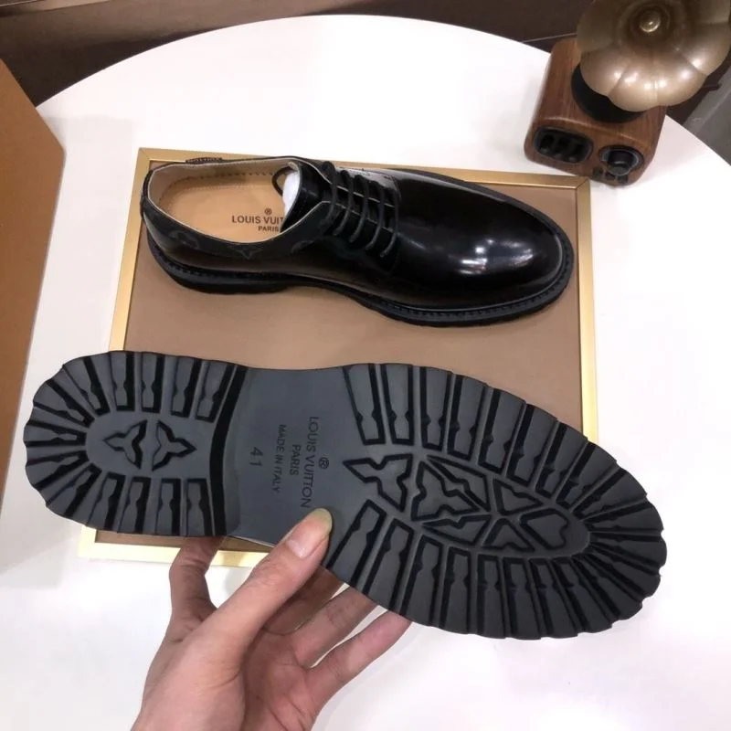 Original Louis Vuitton Business Shoes 33001