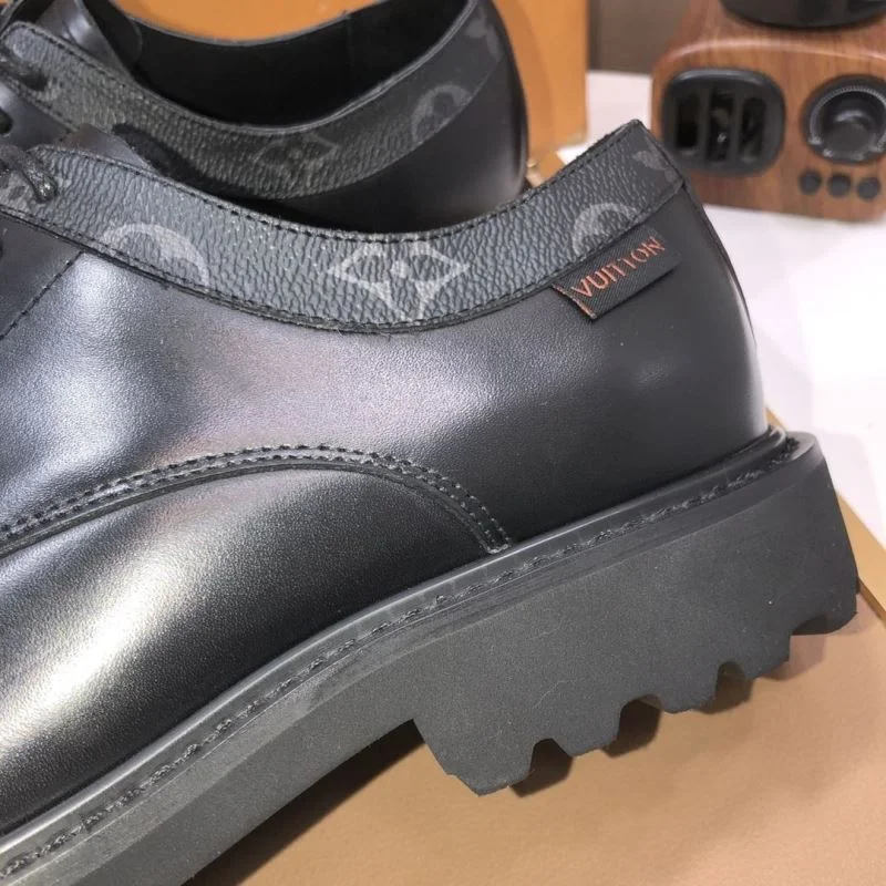 RelaxedFit Louis Vuitton Business Shoes 33007