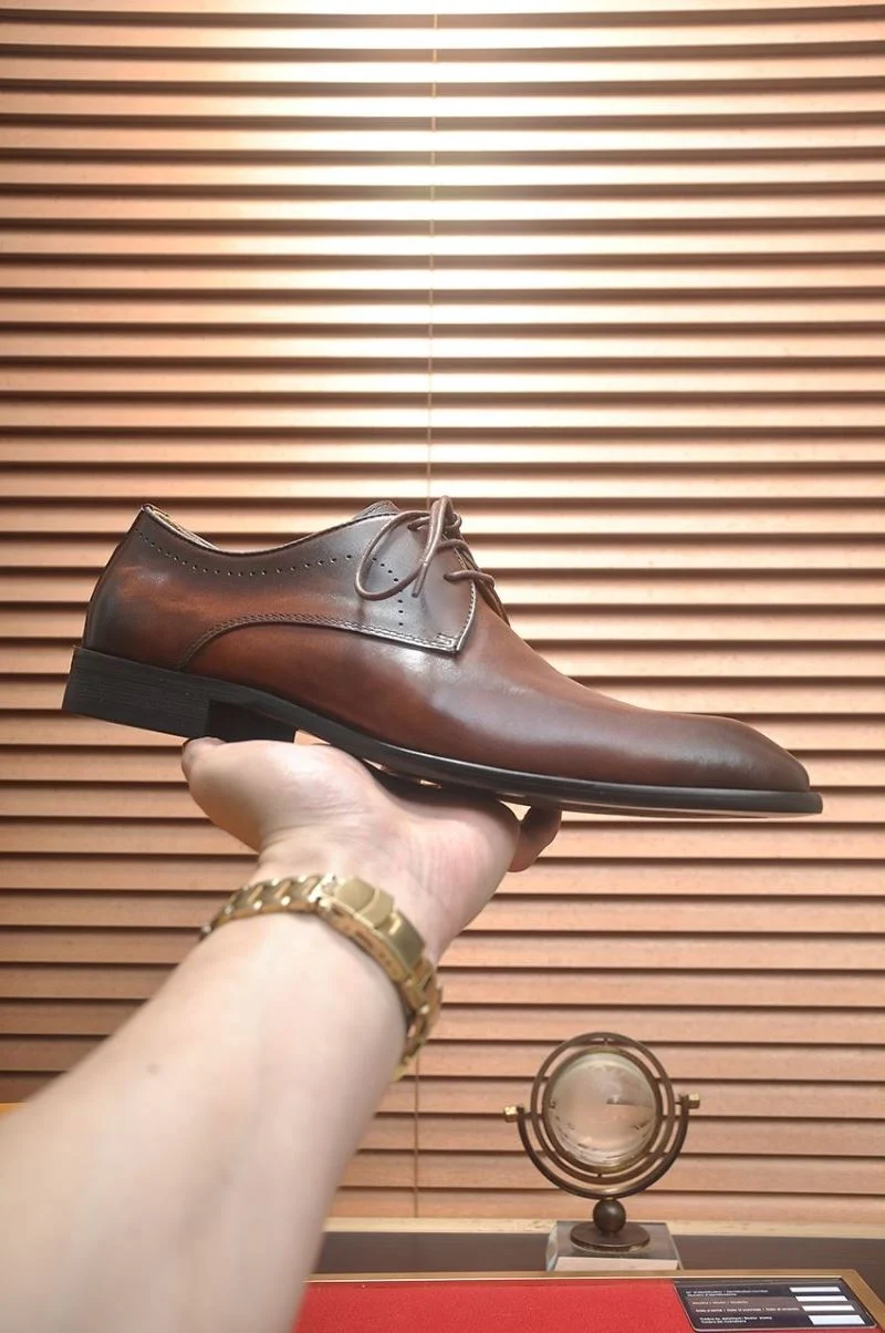 Lightweight Louis Vuitton Business Shoes 33006