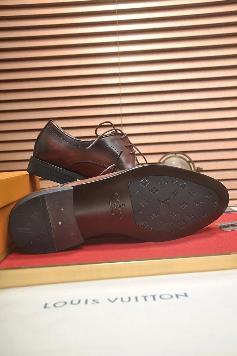 Lightweight Louis Vuitton Business Shoes 33006