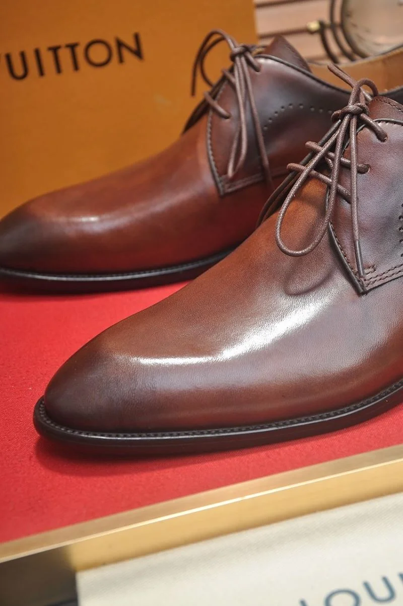 Lightweight Louis Vuitton Business Shoes 33006