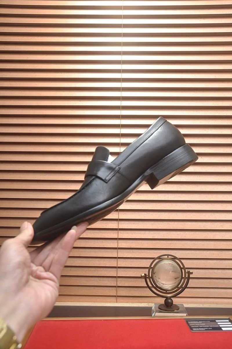 WellDesigned Louis Vuitton Business Shoes 33012
