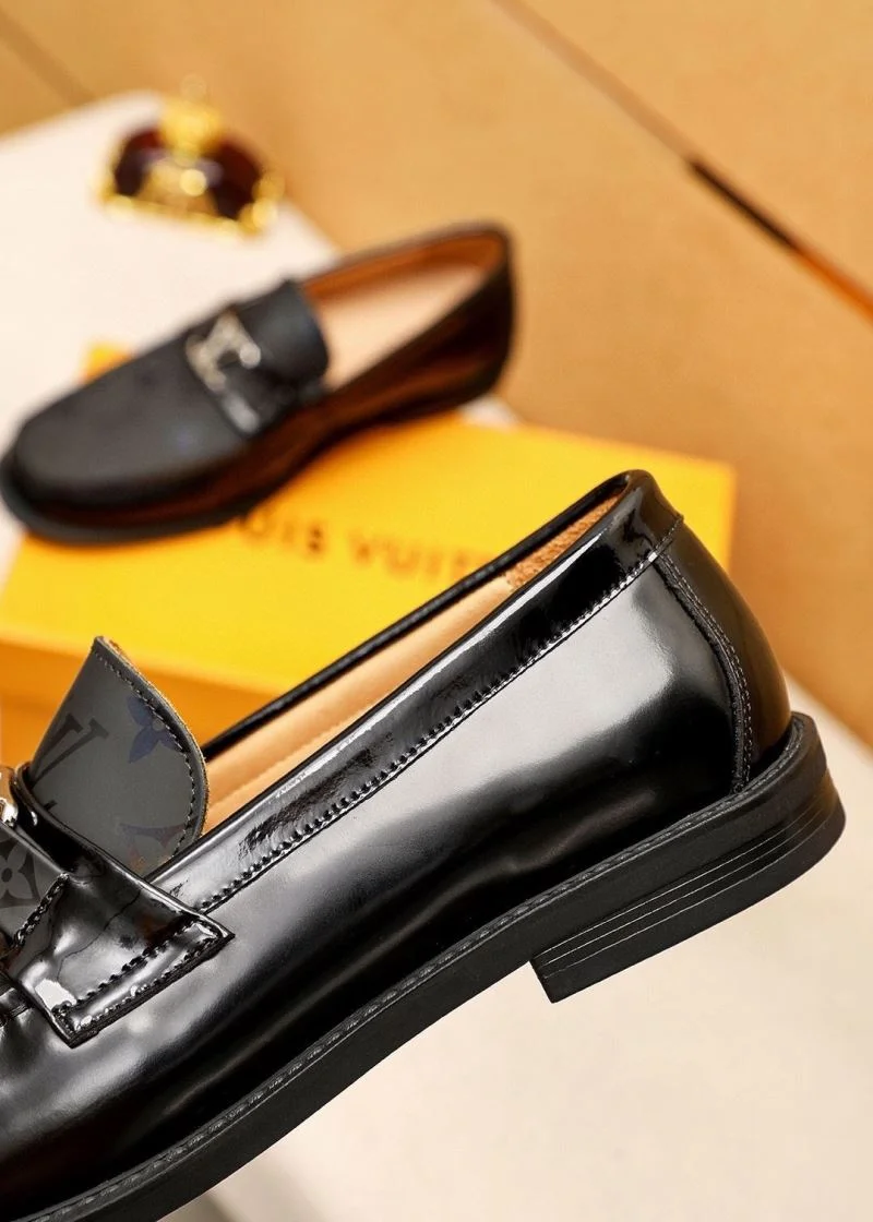 Louis Vuitton Business Shoes Comfortable 33004