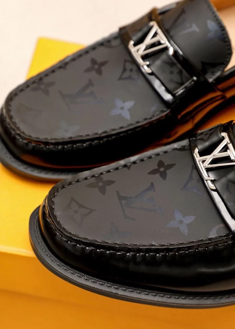 Louis Vuitton Business Shoes Comfortable 33004
