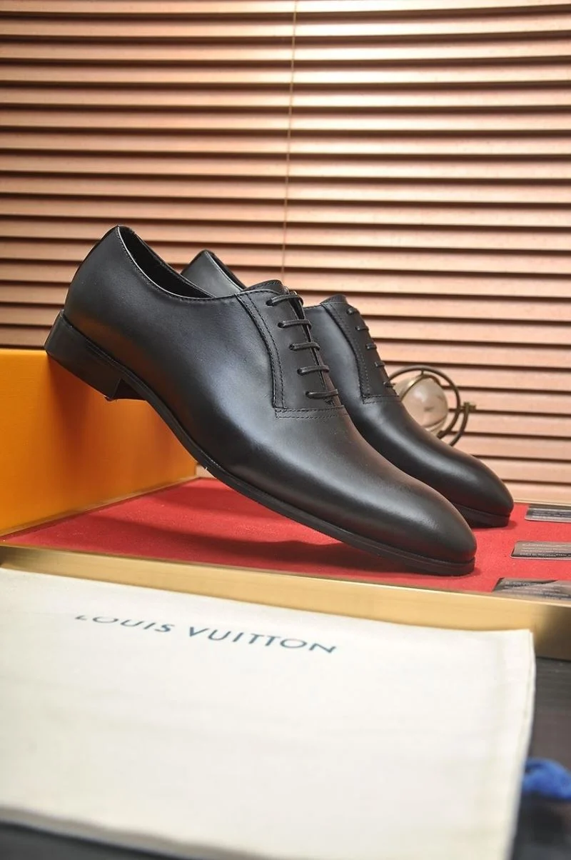 Elegant Louis Vuitton Business Shoes 32984
