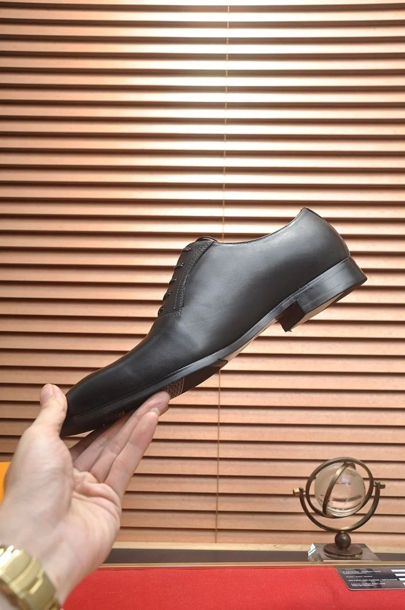 Elegant Louis Vuitton Business Shoes 32984