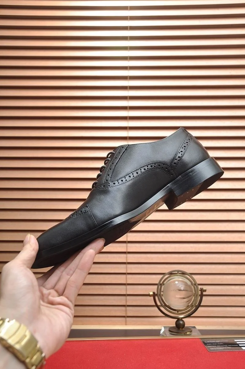 EyeCatching Louis Vuitton Business Shoes 32975