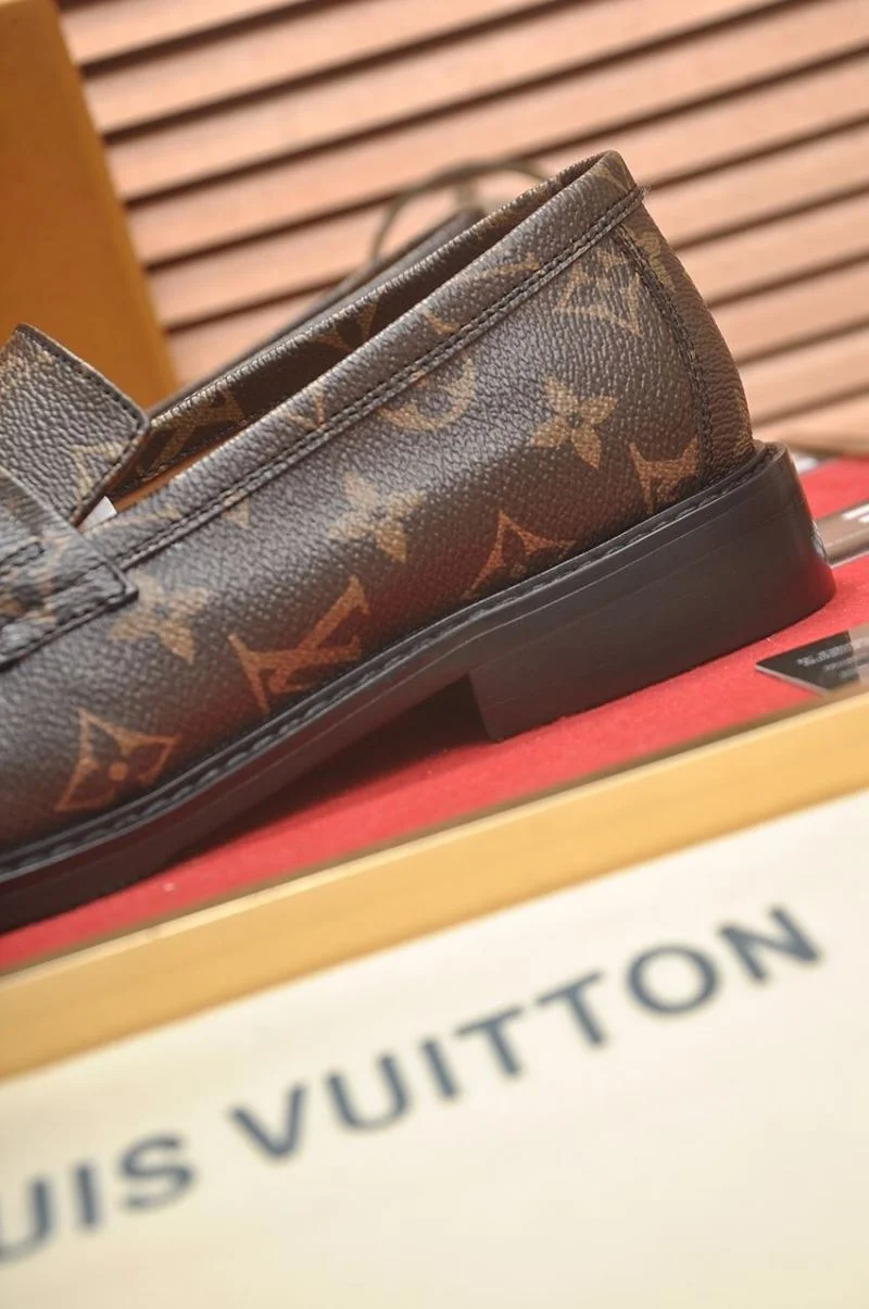 GoodFit Louis Vuitton Business Shoes 32972