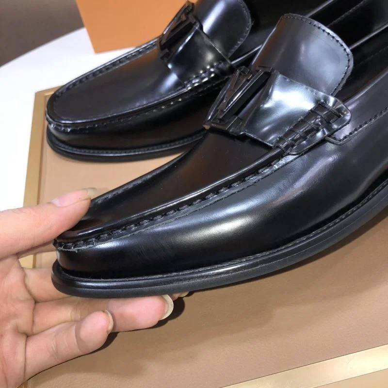 Louis Vuitton Business Shoes TechFriendly 32973