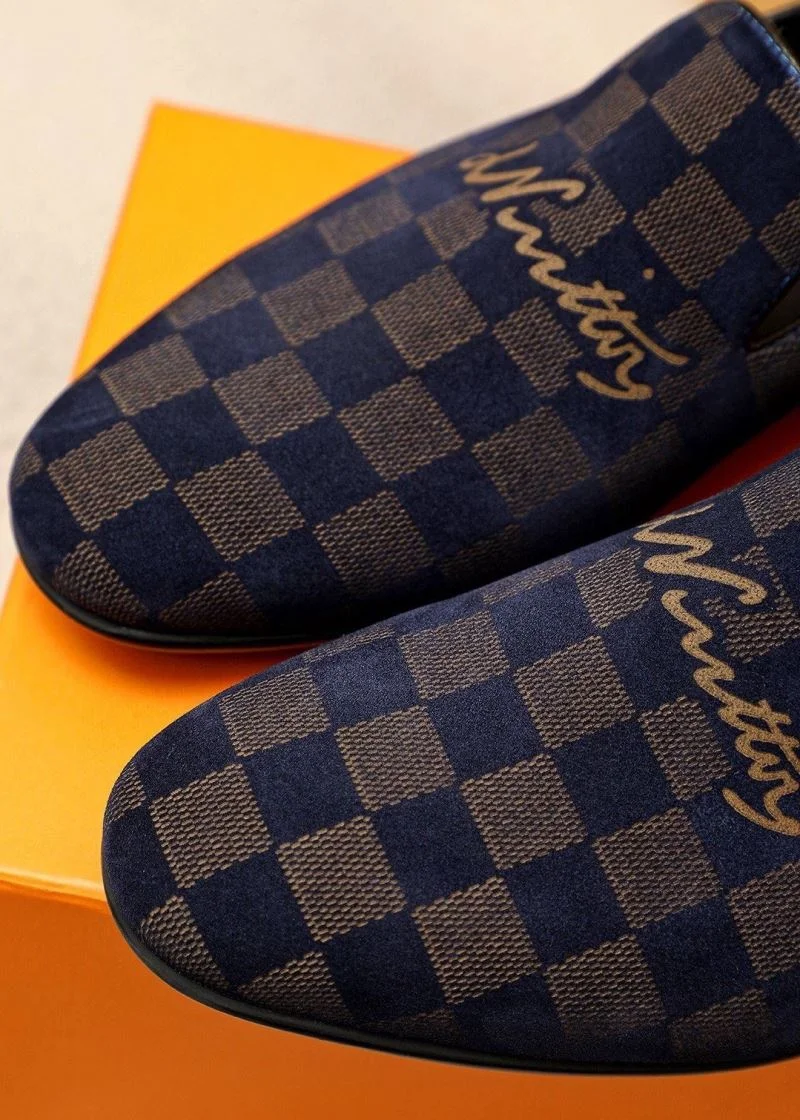 Louis Vuitton Business Shoes Compact 32965