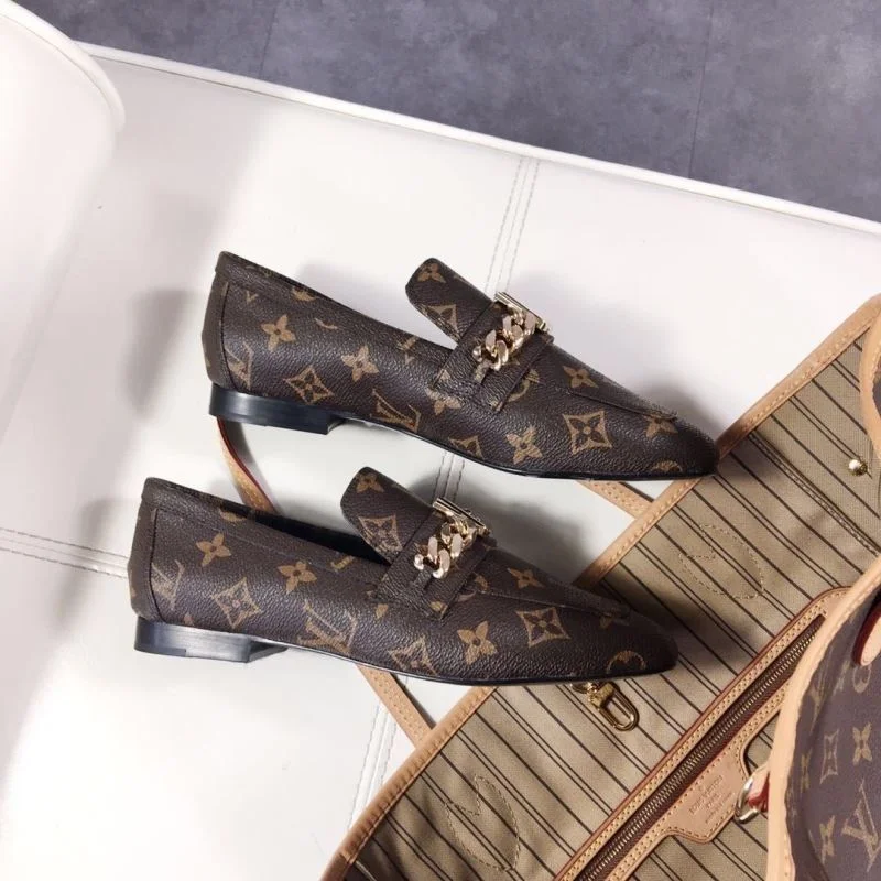 Louis Vuitton Business Shoes Flexible 31322