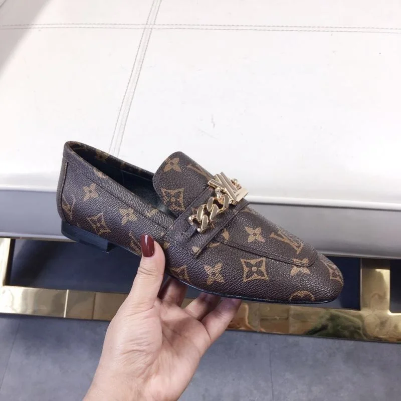 Louis Vuitton Business Shoes Flexible 31322