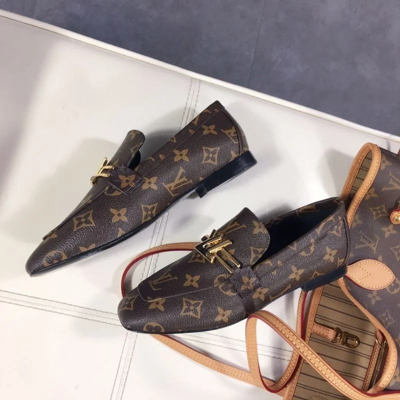 Minimalist Louis Vuitton Business Shoes 31340
