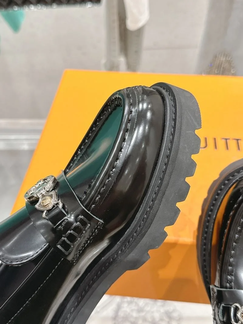 Louis Vuitton Business Shoes Unique 31346