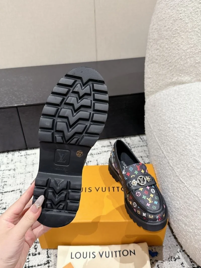 Louis Vuitton Business Shoes SoftTouch 31331